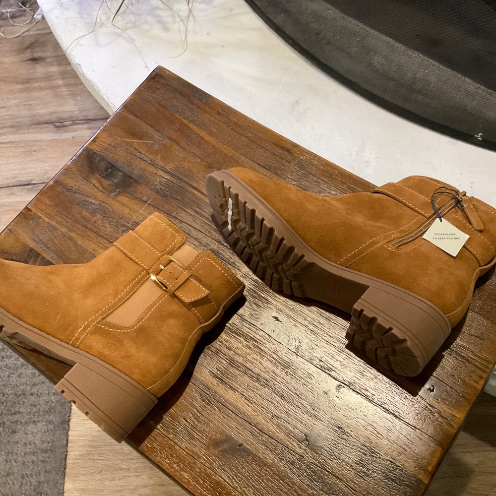 Cole Haan Brown Ankle Boots - Picture 4 of 8